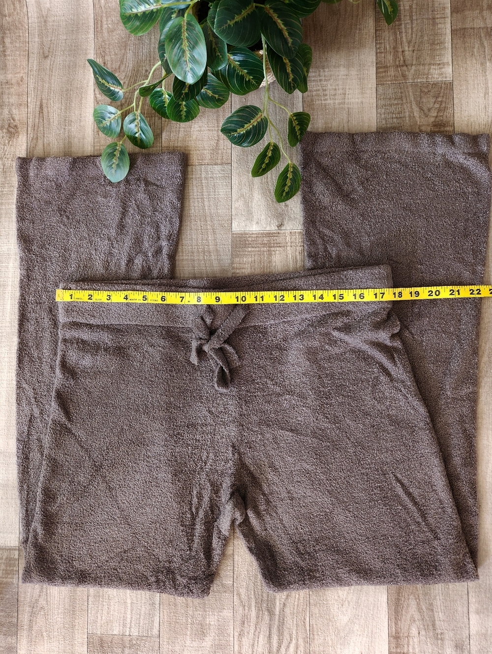 Barefoot Dreams Bamboo Chic Lite Pant in Cocoa Size Large - Picture 9 of 15